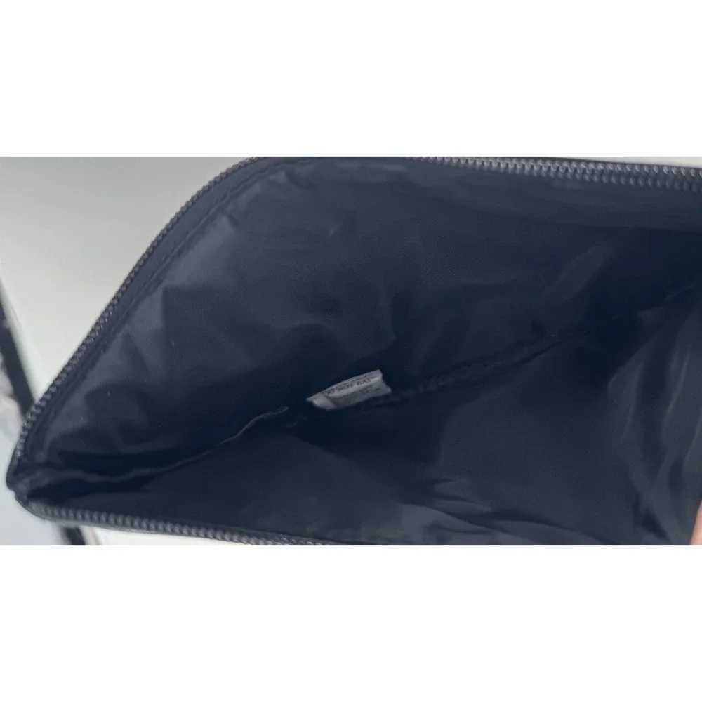 Make Up Bag VS